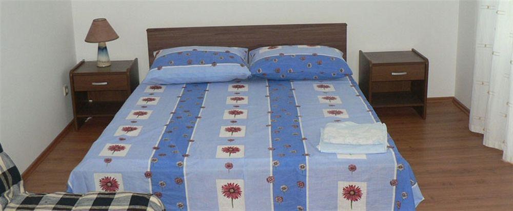 Apartmani Dub ซัฟทัท ภายนอก รูปภาพ